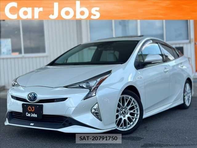 Toyota PRIUS 2017-11 8131933-0