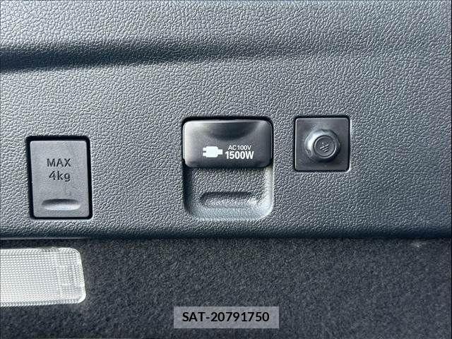 Toyota PRIUS 2017-11 8131933-16