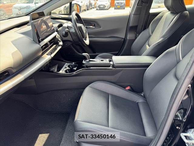 Toyota PRIUS 2023-09 8131923-17
