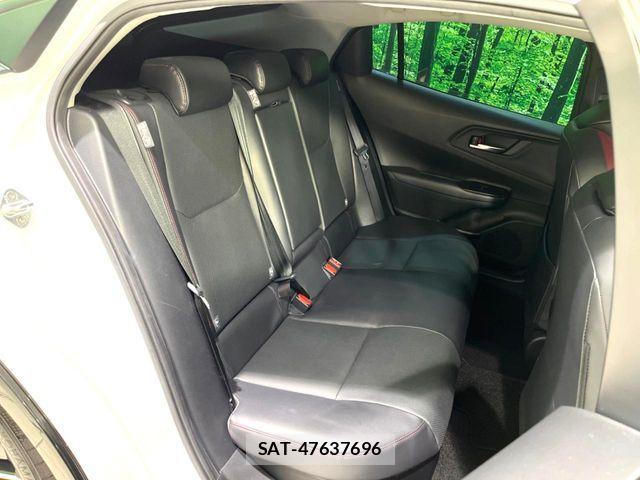 Toyota PRIUS 2023-10 8146436-9