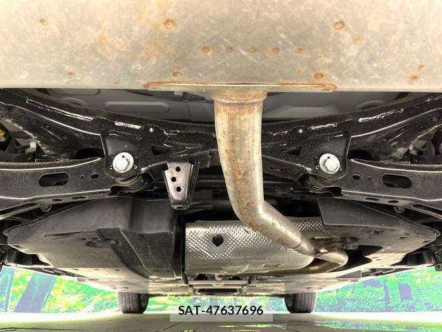 Toyota PRIUS 2023-10 8146436-19