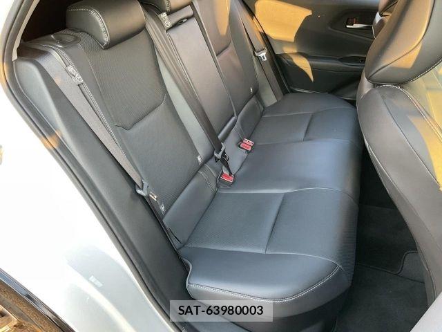 Toyota PRIUS 2025-04 8146421-11