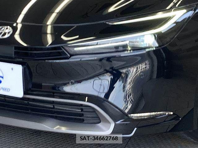 Toyota PRIUS 2023-11 8146443-19
