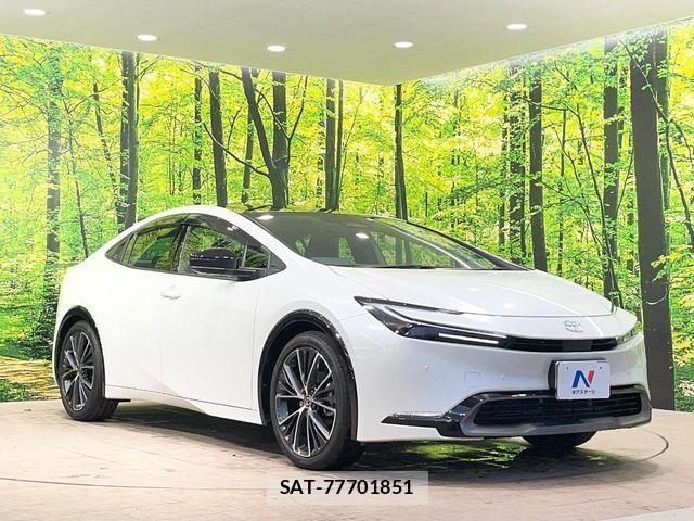 Toyota PRIUS 2024-10 8146425-15