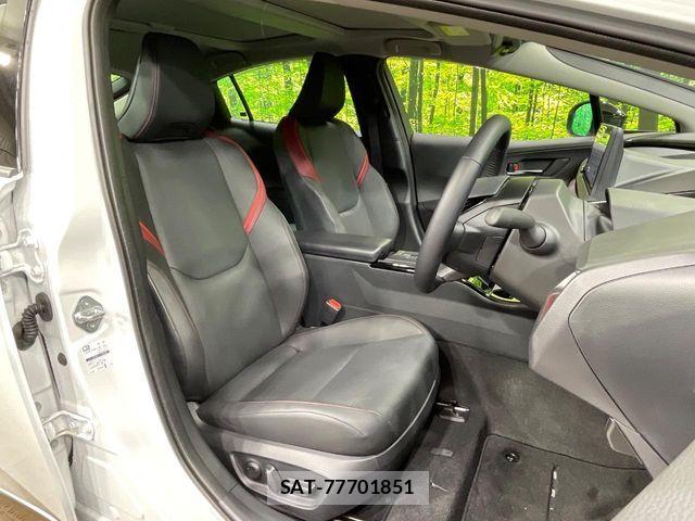 Toyota PRIUS 2024-10 8146425-7