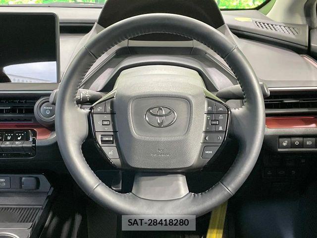 Toyota PRIUS 2023-05 8146435-10