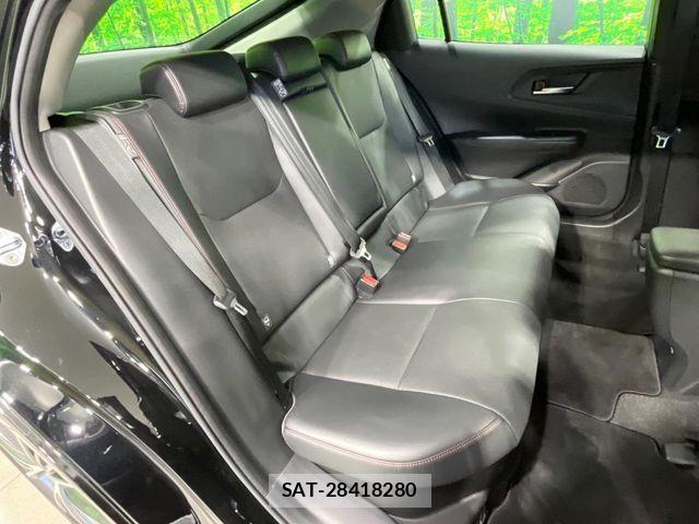 Toyota PRIUS 2023-05 8146435-8