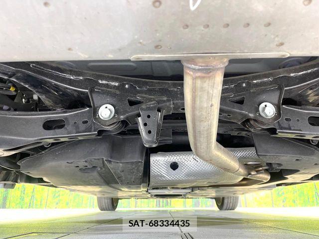 Toyota PRIUS 2023-06 8146438-18
