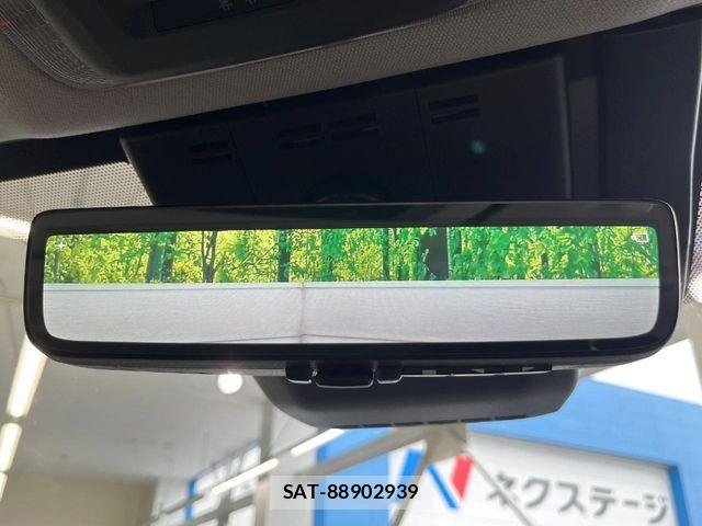 Toyota PRIUS 2023-07 8146429-5
