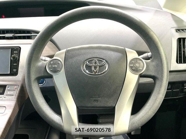 Toyota PRIUS 2015-03 8146469-10