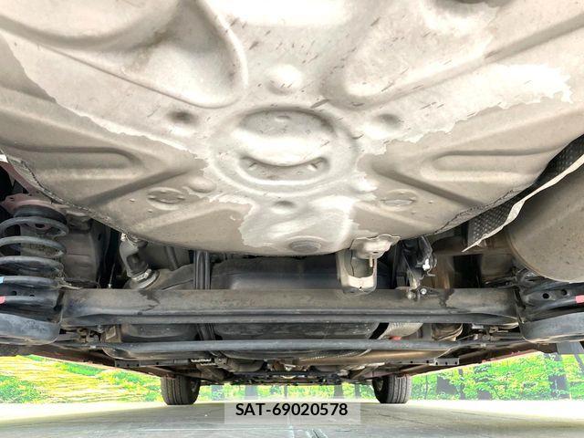 Toyota PRIUS 2015-03 8146469-18