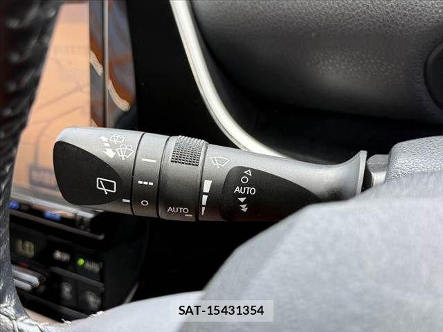 Toyota PRIUS 2016-03 8146463-23