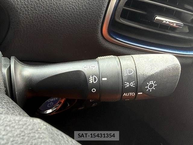 Toyota PRIUS 2016-03 8146463-24