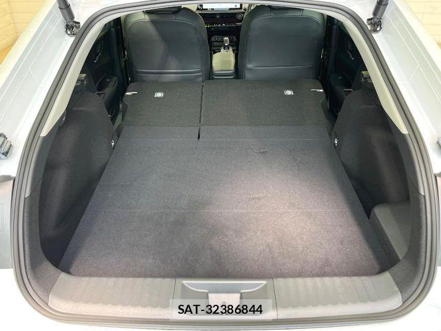 Toyota PRIUS 2025-07 8146426-9