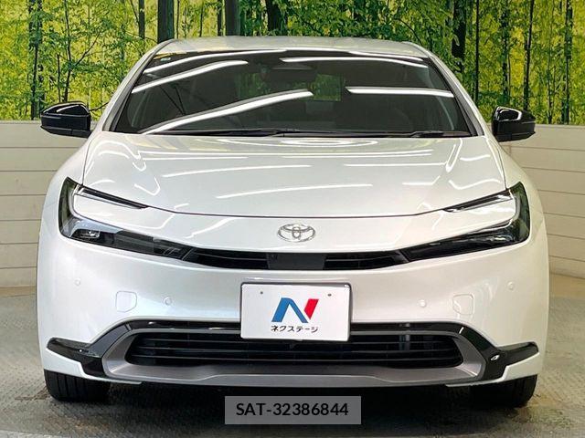 Toyota PRIUS 2025-07 8146426-14