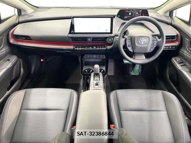 Toyota PRIUS 2025-07 8146426-1