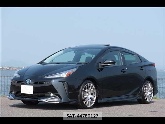 Toyota PRIUS 2021-11 8146452-0