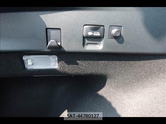 Toyota PRIUS 2021-11 8146452-20
