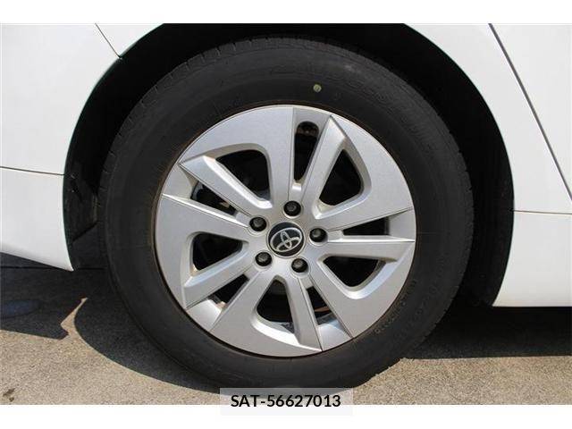 Toyota PRIUS 2018-06 8146461-20
