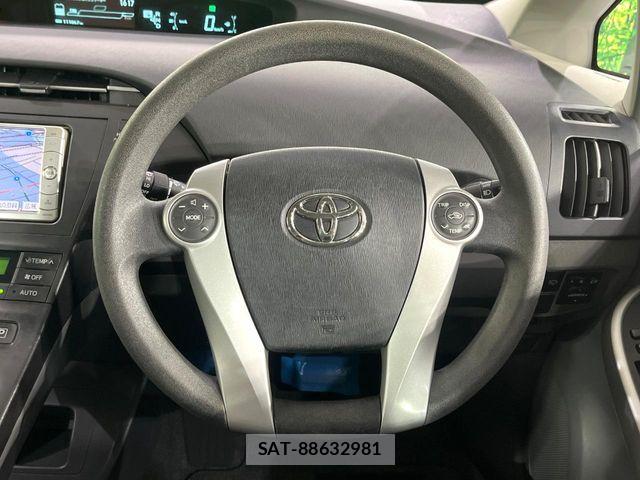 Toyota PRIUS 2009-11 8146470-10