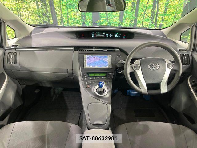 Toyota PRIUS 2009-11 8146470-1
