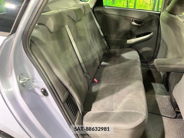 Toyota PRIUS 2009-11 8146470-8