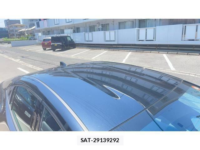 Toyota PRIUS 2024-04 8146455-1