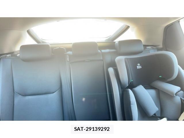 Toyota PRIUS 2024-04 8146455-20