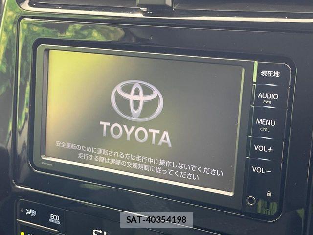 Toyota PRIUS 2016-01 8146458-2