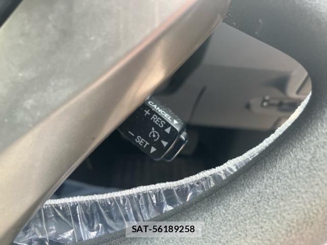 Toyota PRIUS 2011-02 8146472-15