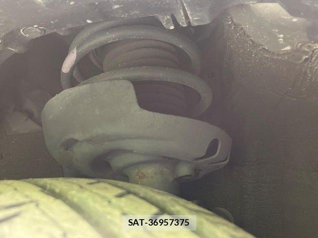Toyota PRIUS 2020-02 8146456-19