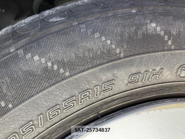 Toyota PRIUS 2012-06 8146474-11