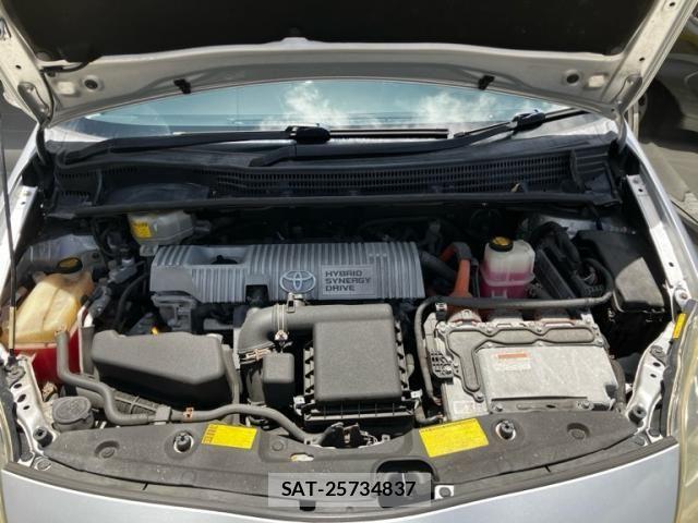 Toyota PRIUS 2012-06 8146474-12