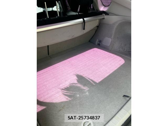 Toyota PRIUS 2012-06 8146474-16