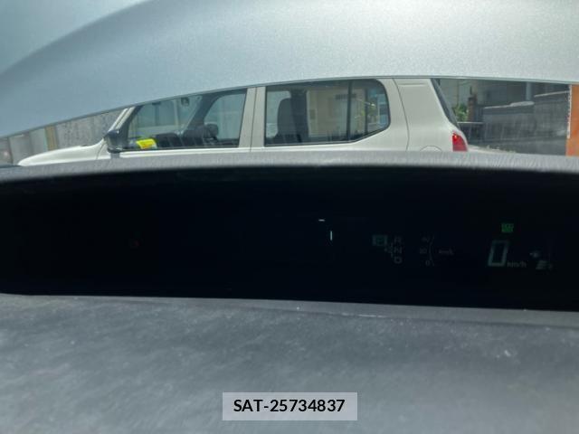 Toyota PRIUS 2012-06 8146474-24