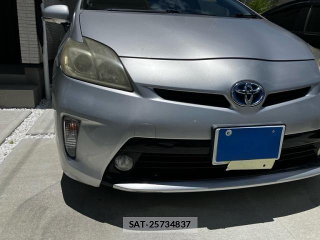 Toyota PRIUS 2012-06 8146474-3