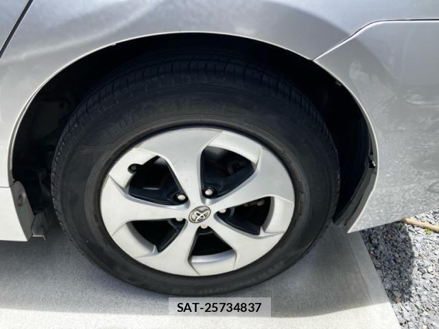 Toyota PRIUS 2012-06 8146474-8