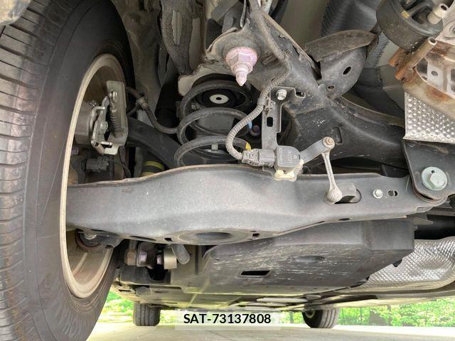Toyota PRIUS 2017-12 8146457-19