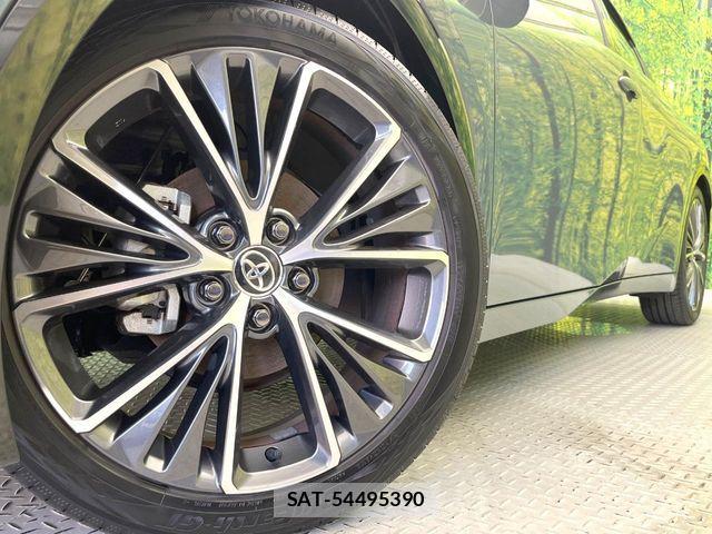 Toyota PRIUS 2023-05 8146447-12