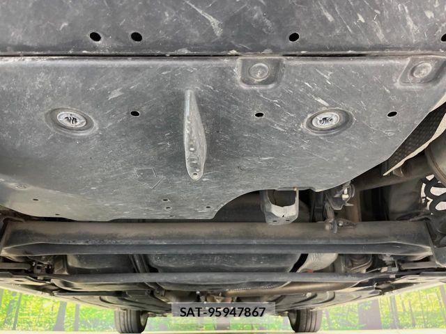 Toyota PRIUS 2015-02 8146464-18