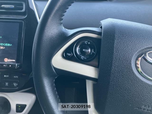 Toyota PRIUS 2016-03 8146466-14