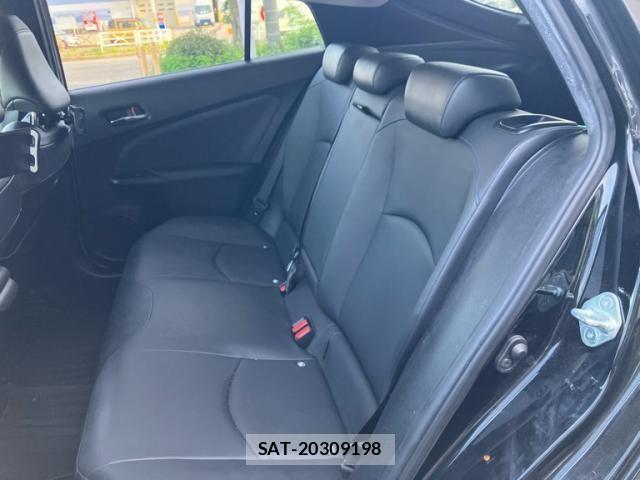 Toyota PRIUS 2016-03 8146466-25