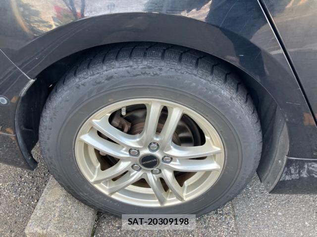 Toyota PRIUS 2016-03 8146466-5