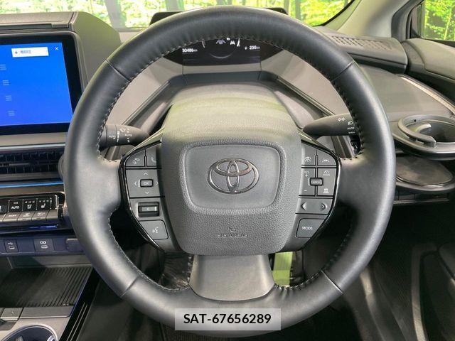 Toyota PRIUS 2023-11 8146446-10