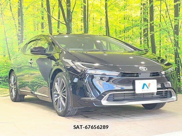 Toyota PRIUS 2023-11 8146446-15