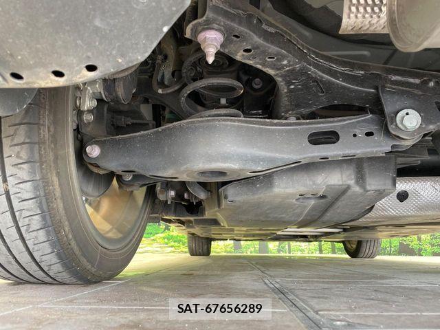 Toyota PRIUS 2023-11 8146446-19