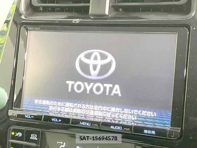 Toyota PRIUS 2016-01 8146460-2