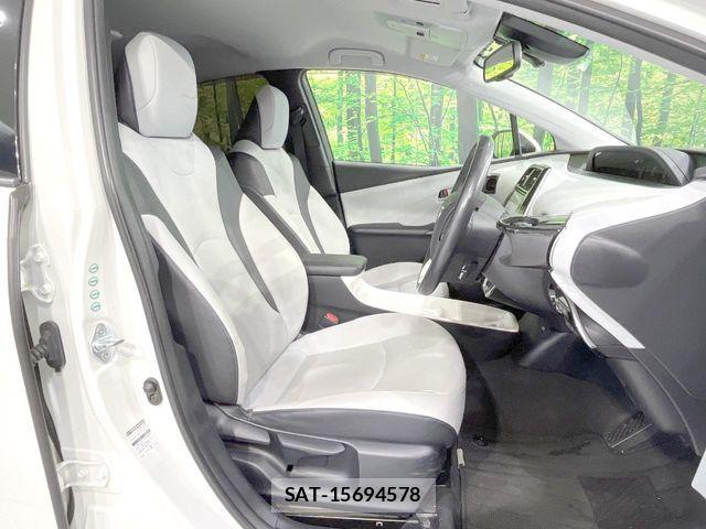 Toyota PRIUS 2016-01 8146460-7