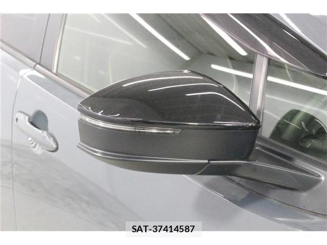Toyota PRIUS 2023-02 8146453-9