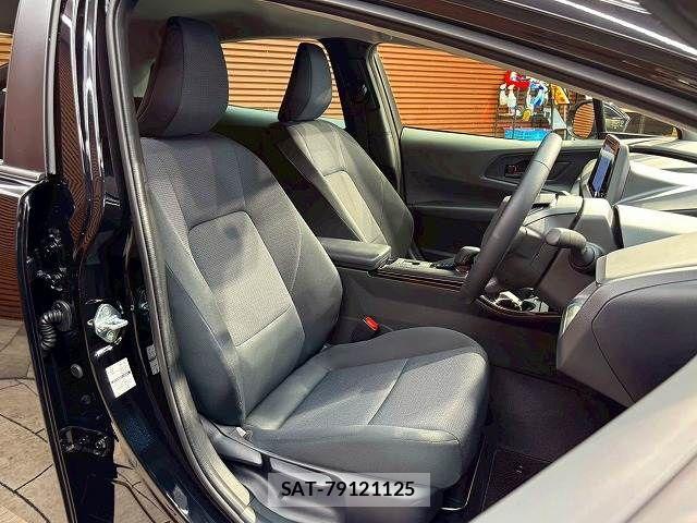 Toyota PRIUS 2026-01 8146448-10
